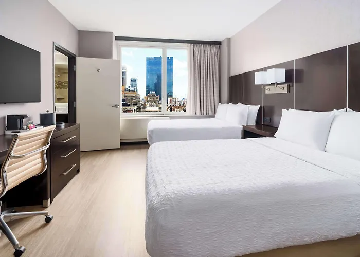 Hampton Inn Times Square Central